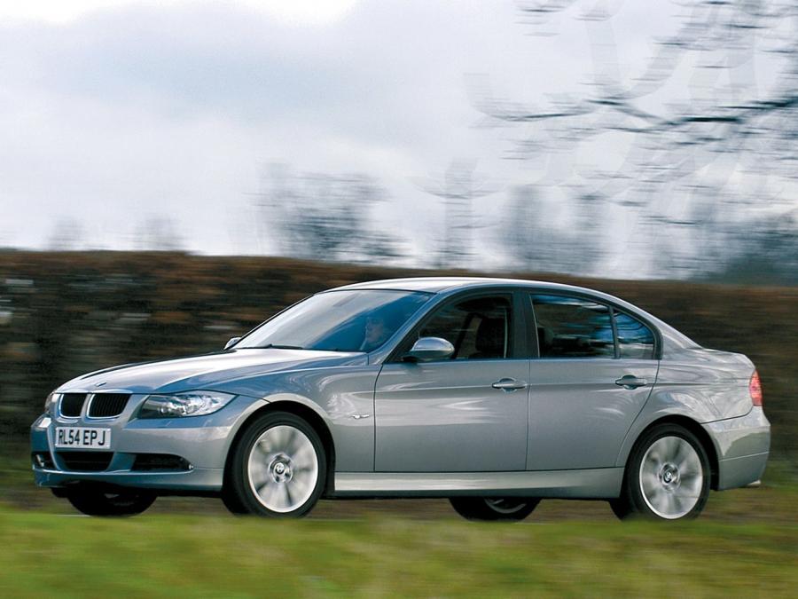  BMW 320d Sedan 2005 года  (UK) (фото 2 из 7)